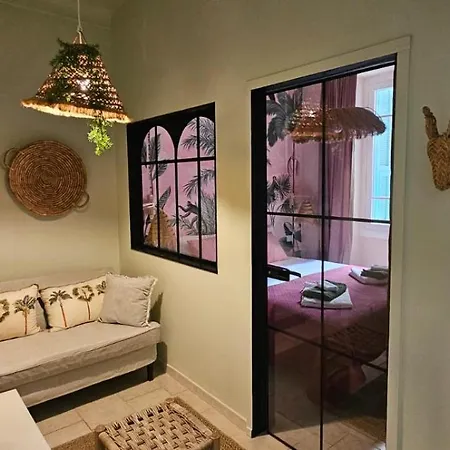 Lola's Centro Ferienhaus Sanremo