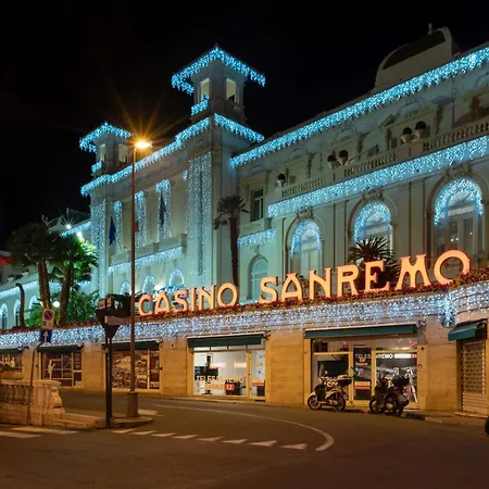 Lola's Centro * Sanremo
