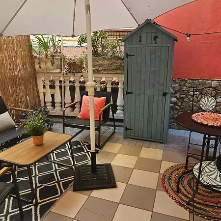 Lola's Centro Сasa de vacaciones *